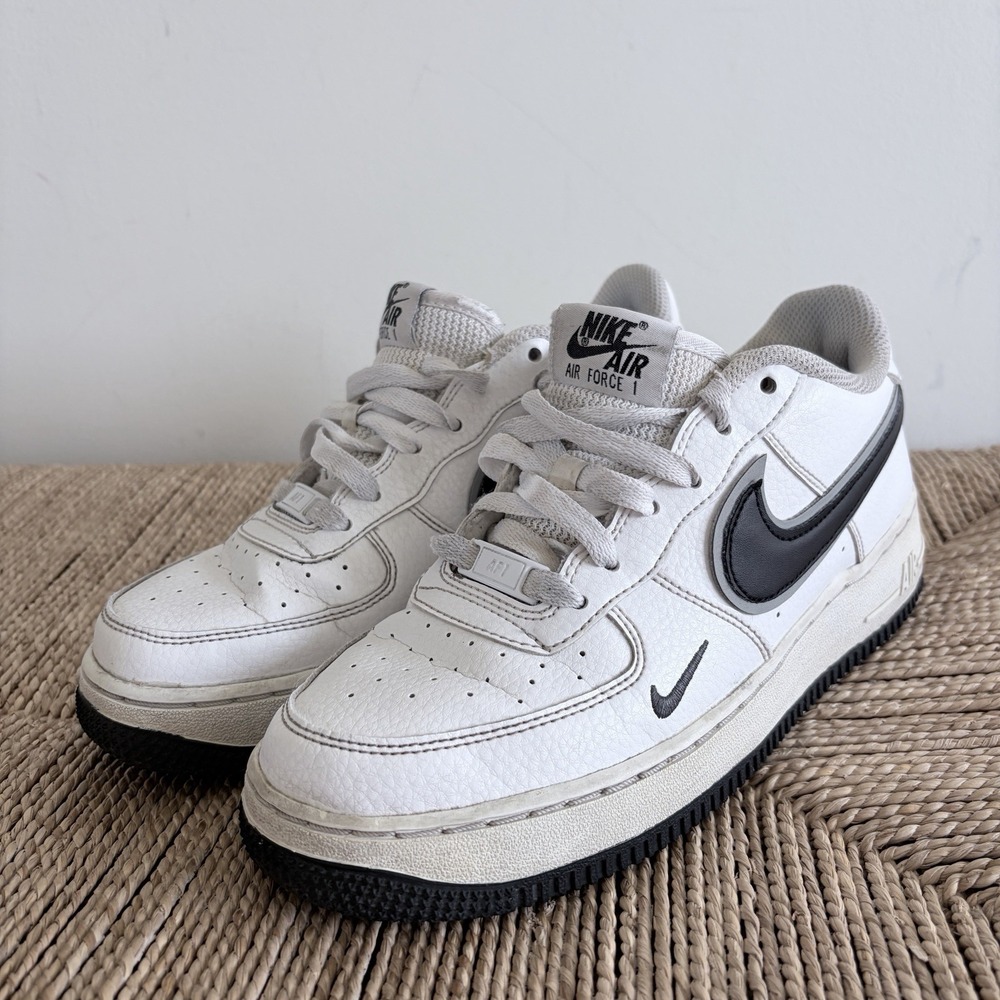 Nike Air Force 1 Low GS White Black FV5948-101 Youth Size 6Y Classic Sneakers